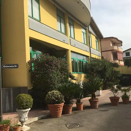 Hotel Stefano A Melito