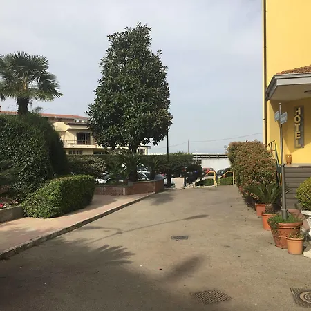 Hotel Stefano A Melito