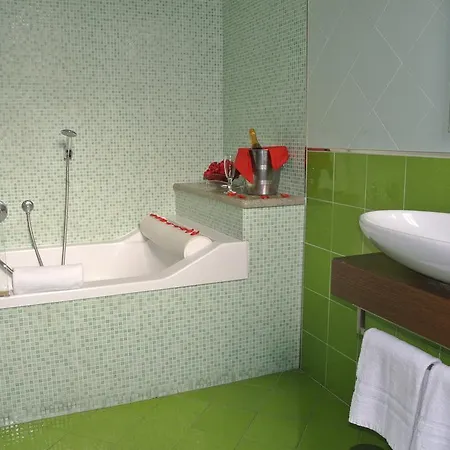 Stefano A Melito Otel 3*